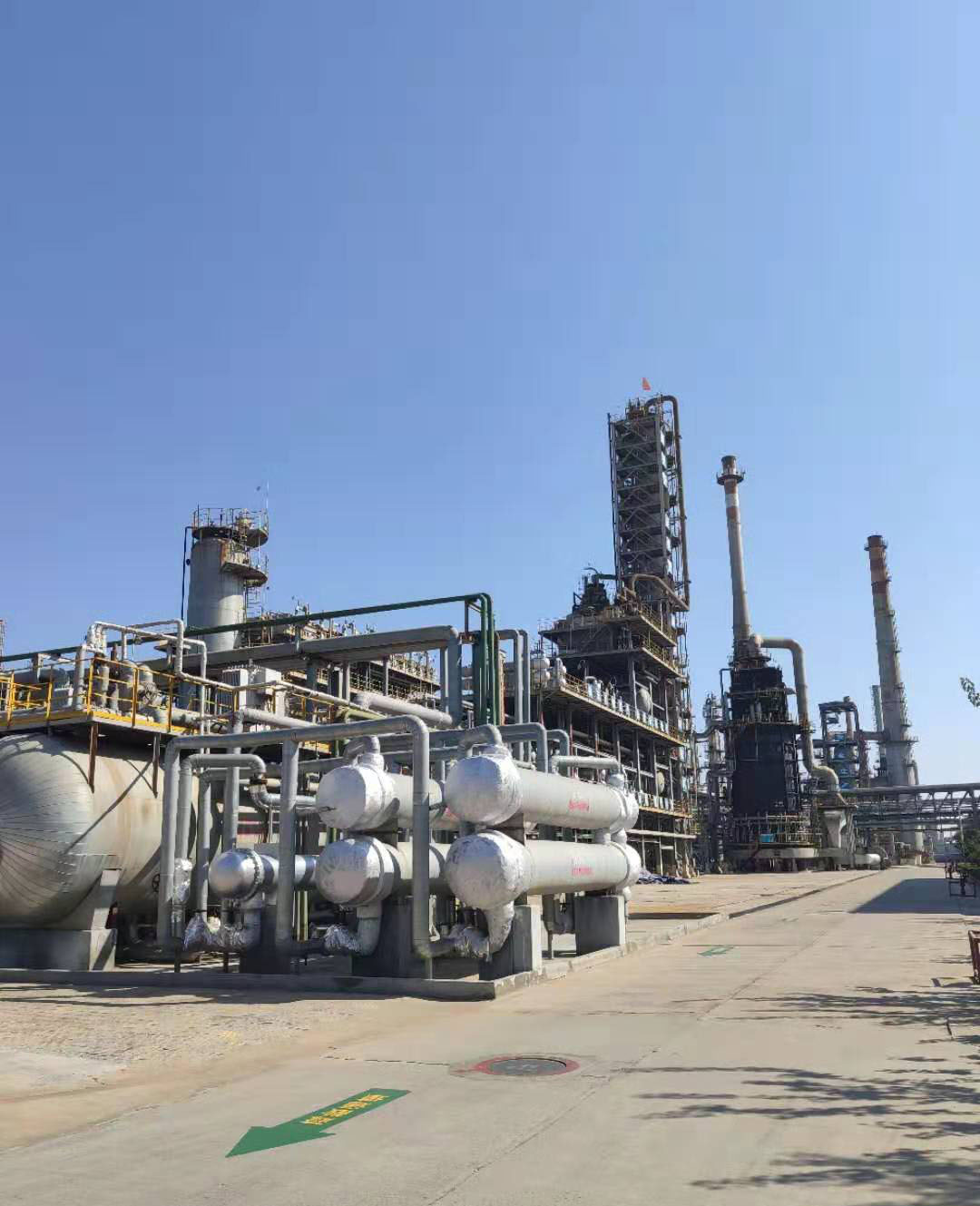 陕西延长石油(集团)有限责任公司榆林炼油厂脱硫化氢塔,干气脱硫塔及